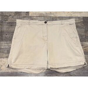 Boden Khaki Shorts Size 18 women’s